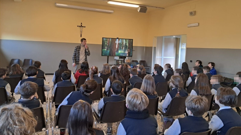 Borgomanero, incontro con il Cai all'Istituto 